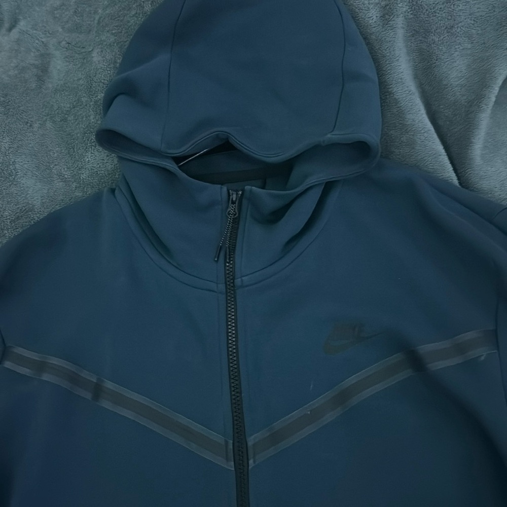 Nike tech fleece